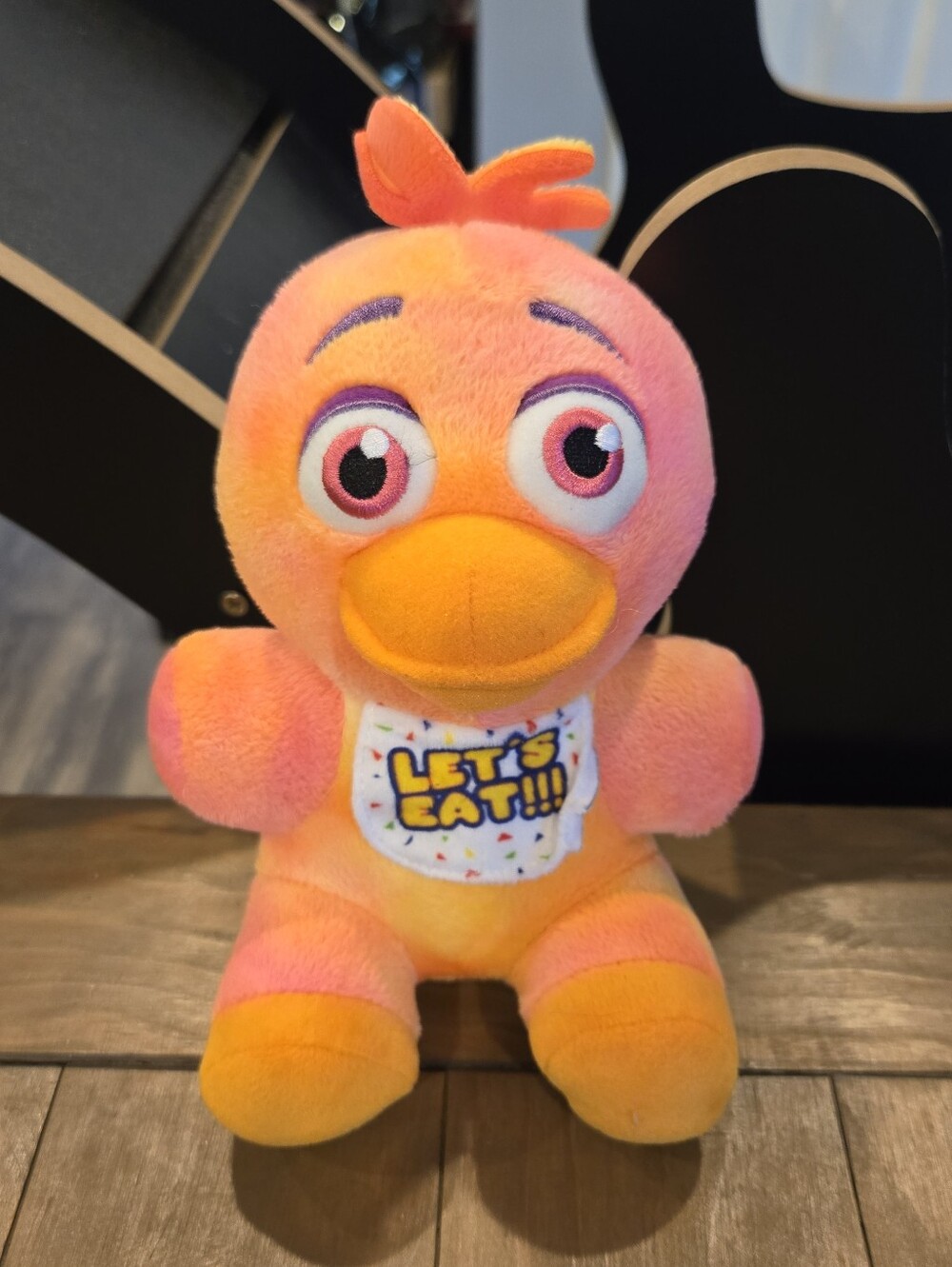 Tie-Dye Chica Plush Funko 2022 Five Nights at Freddy's Fanf